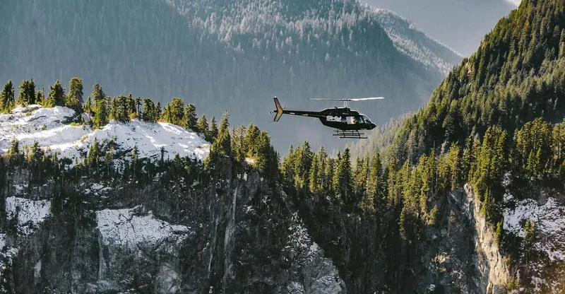 Helicopter tours in Vancouver